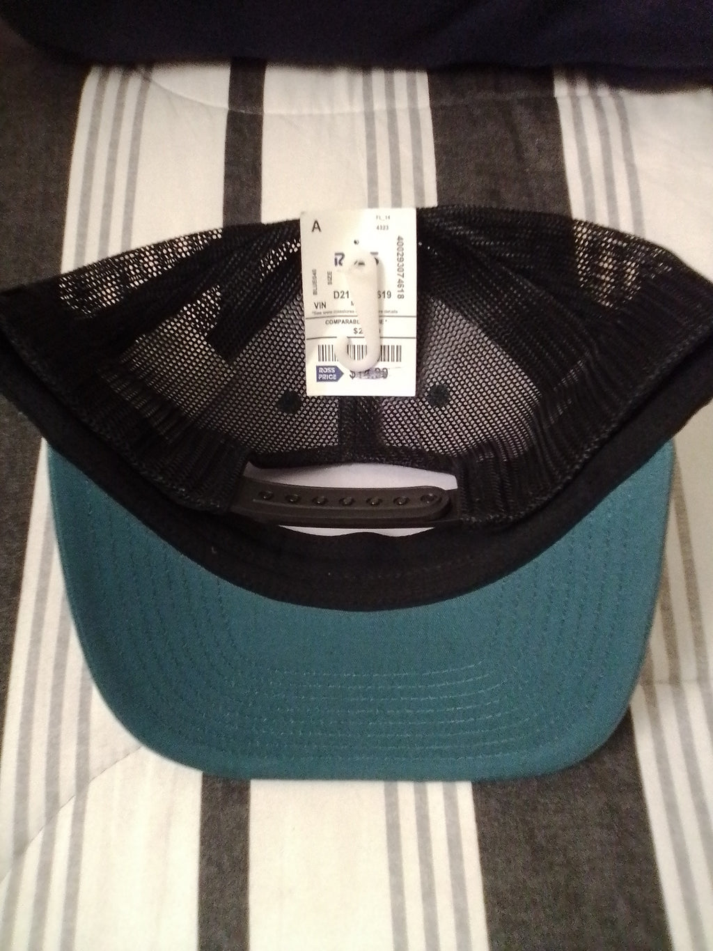 Columbia Snapback