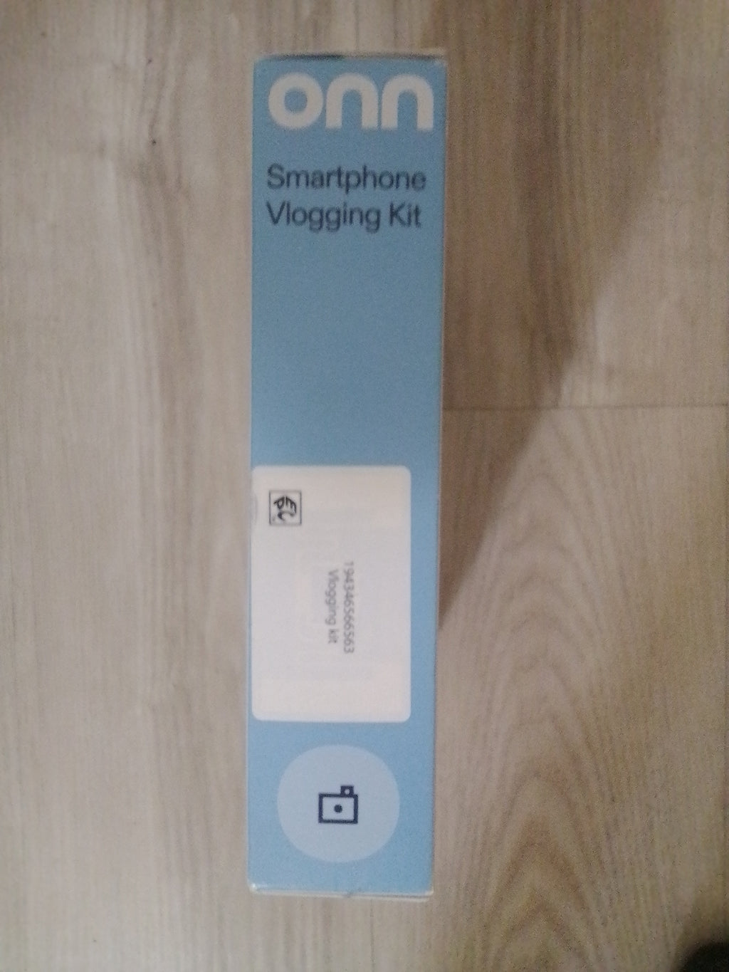 ONN smartphone vlogging kit