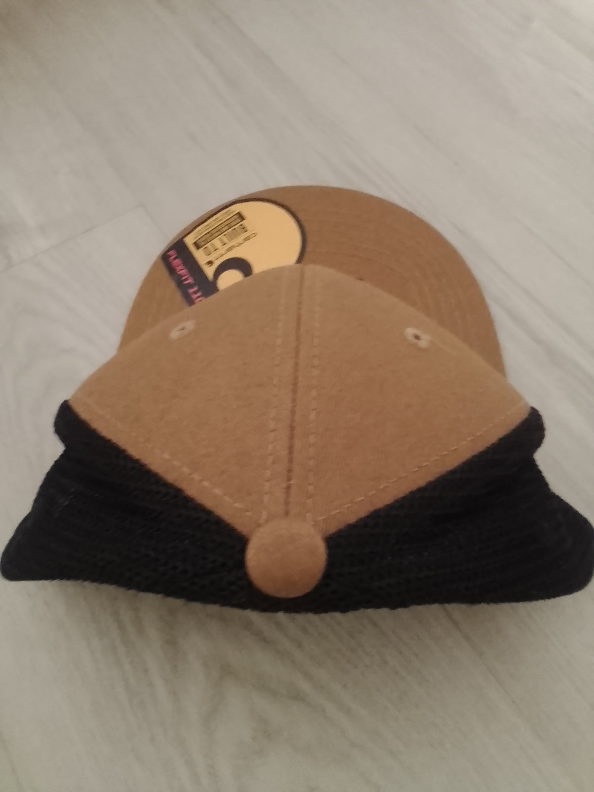 Carhartt snapback